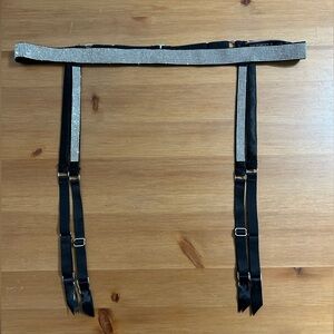 Victoria’s Secret Very Sexy shine strap garter in black